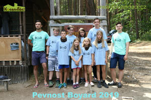 /galerie/2019-pevnost-boyard/hneda.jpg